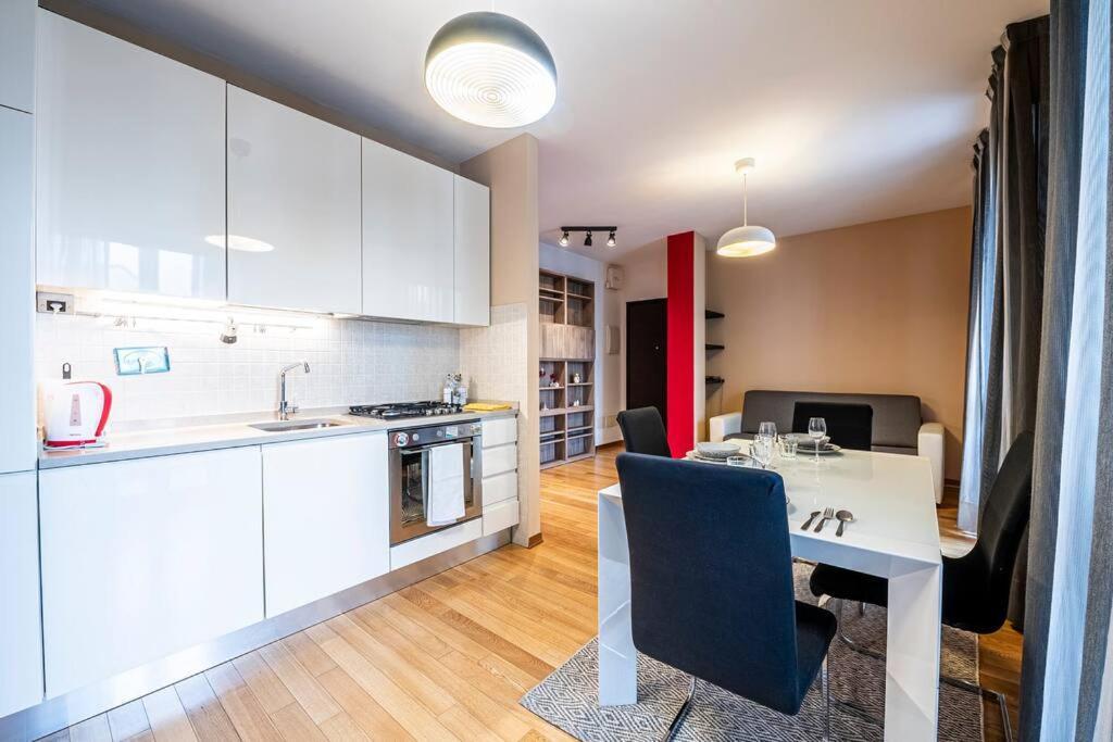 Leopolda Apartment Free Wi-Fi ฟลอเรนซ์ ภายนอก รูปภาพ